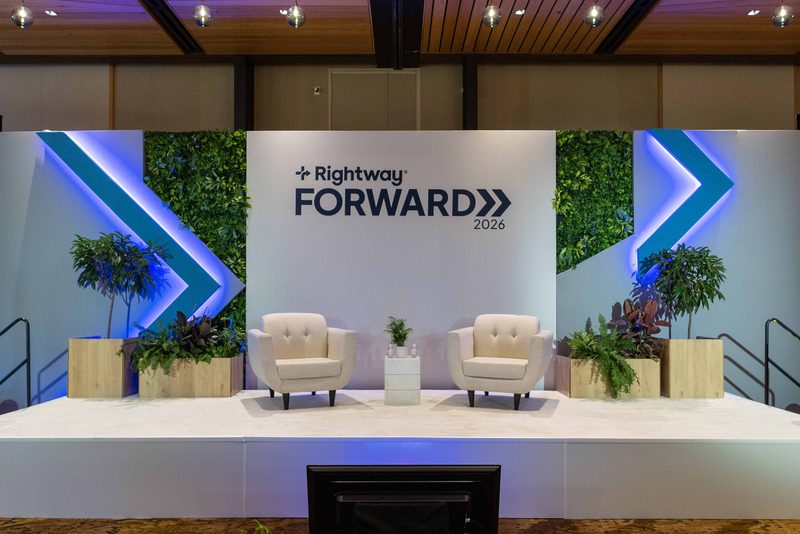 Forward event stage design